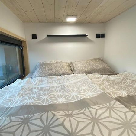 Tiny House Apartamento Pardubice Exterior foto