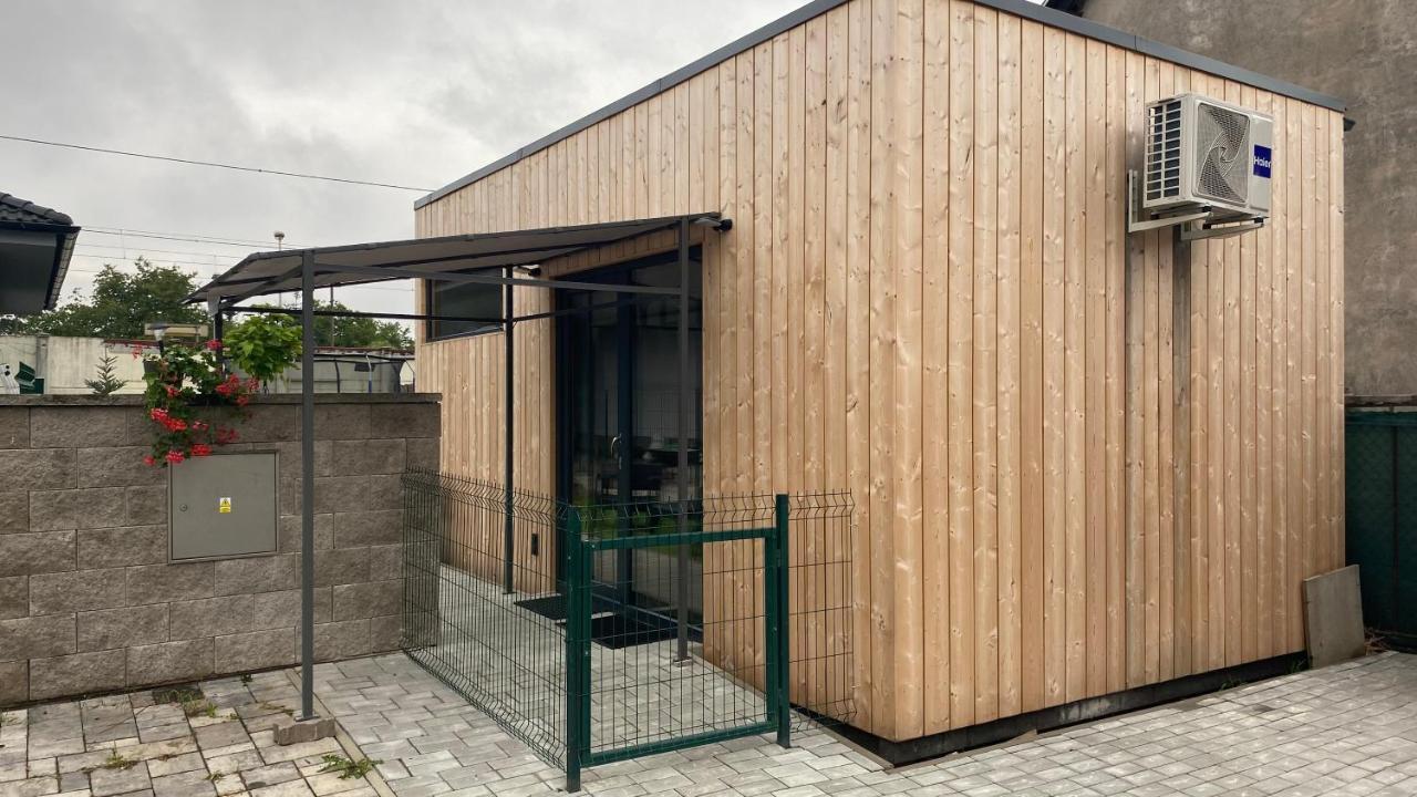 Tiny House Apartamento Pardubice Exterior foto