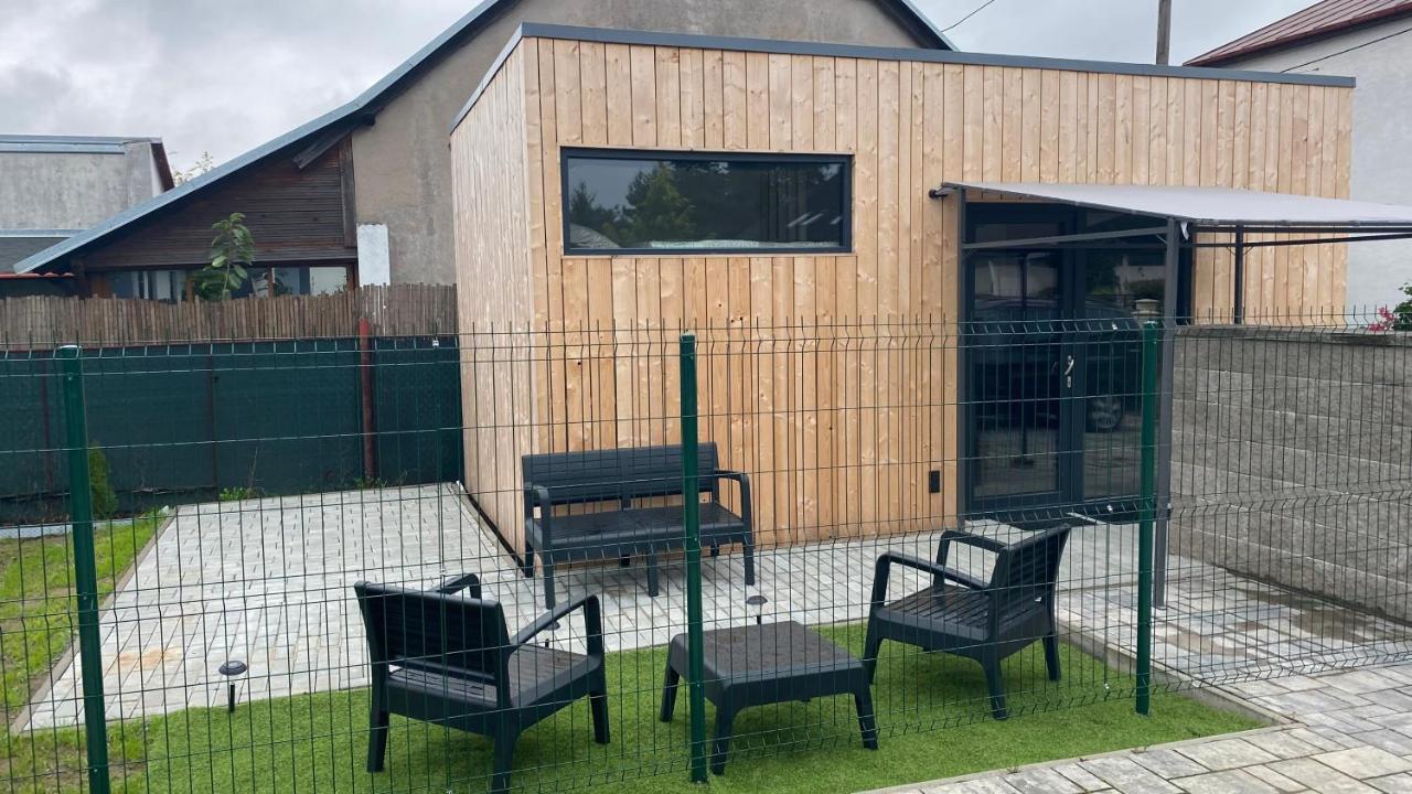 Tiny House Apartamento Pardubice Exterior foto